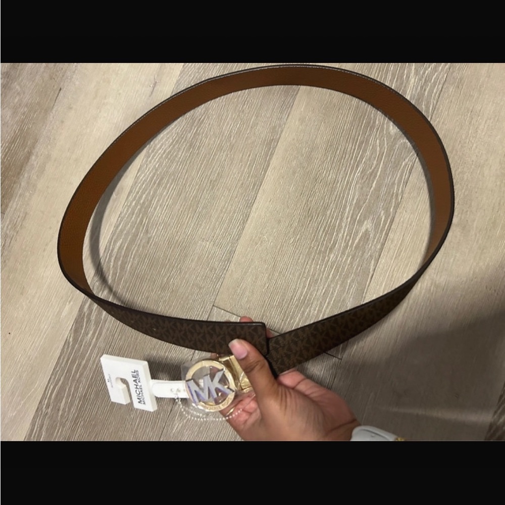 Michael kors belt